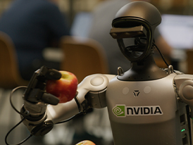 NVIDIA 利用全新开源模型与仿真库加速机器人研发进程